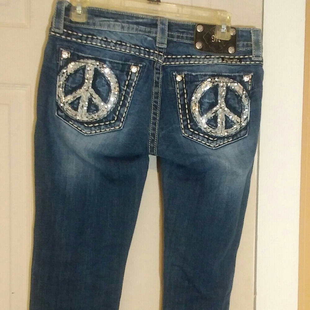 Miss Me skinny jeans size 28